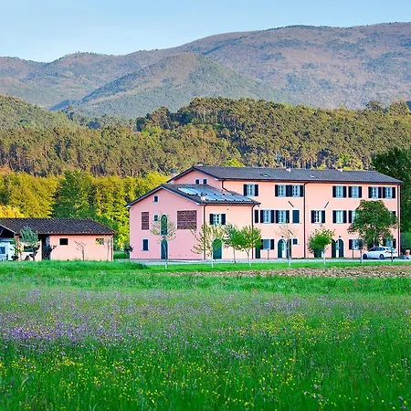Tenuta San Giovanni 公寓式酒店