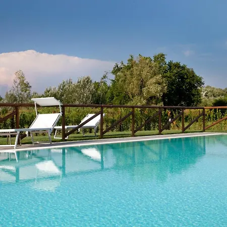 Tenuta San Giovanni Апарт-готель